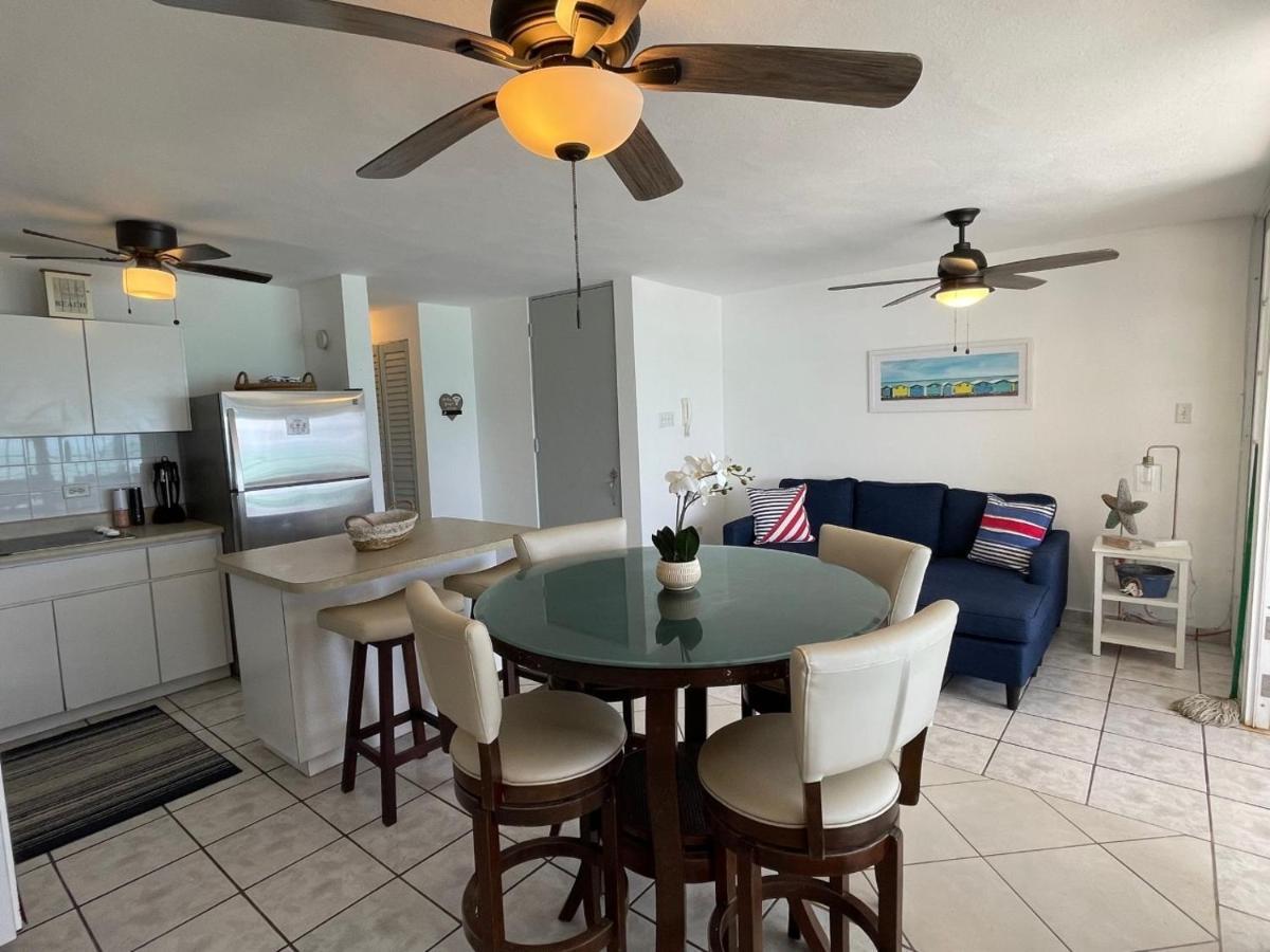 Oceanfront Condo In Luquillo Exterior photo